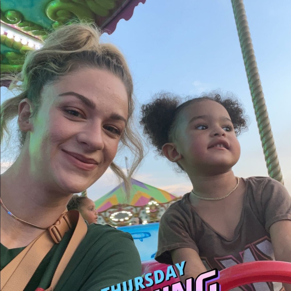 Meet your Posher, Rachel